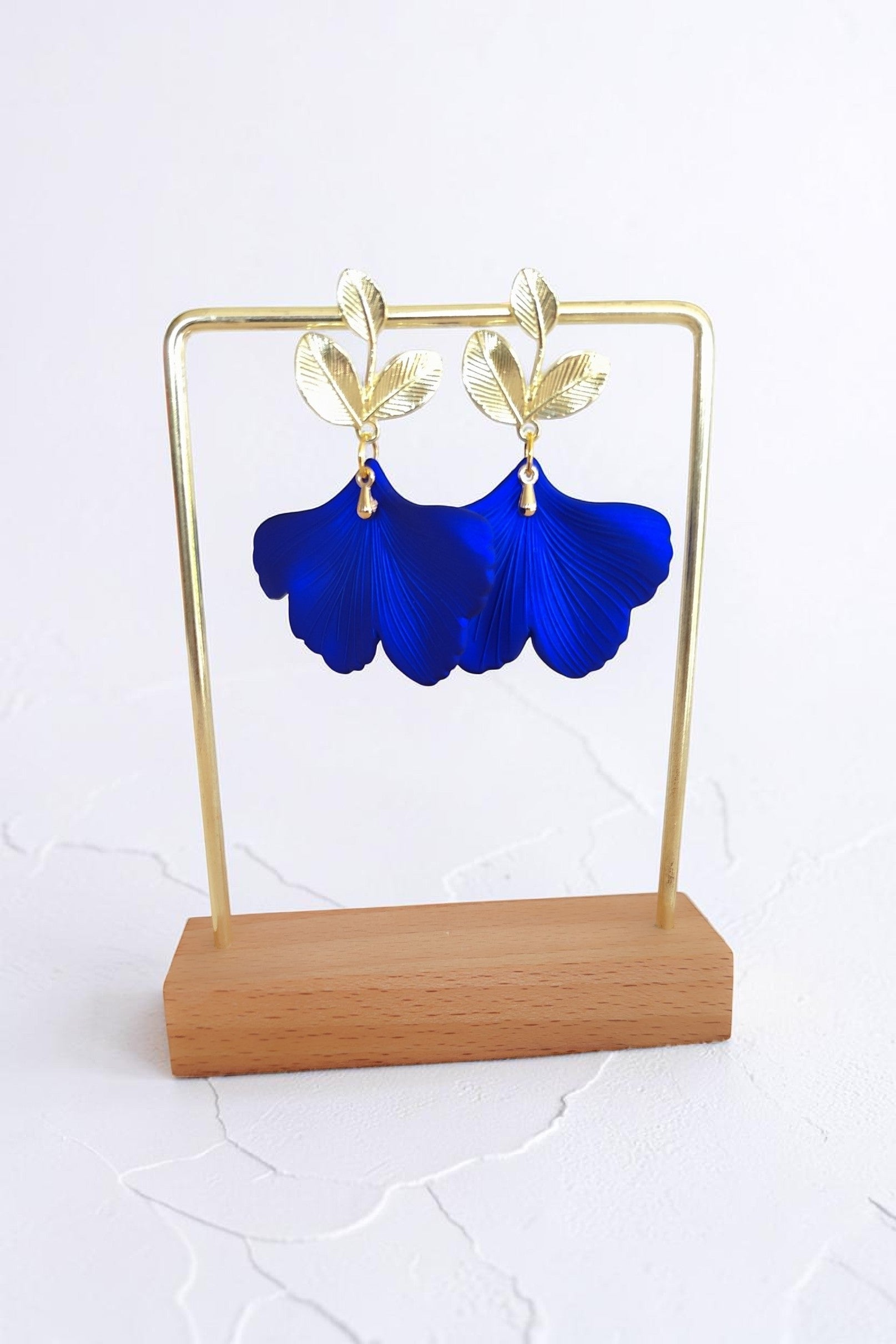 Boucles d'oreilles clou ginkgo acrylique – différents coloris