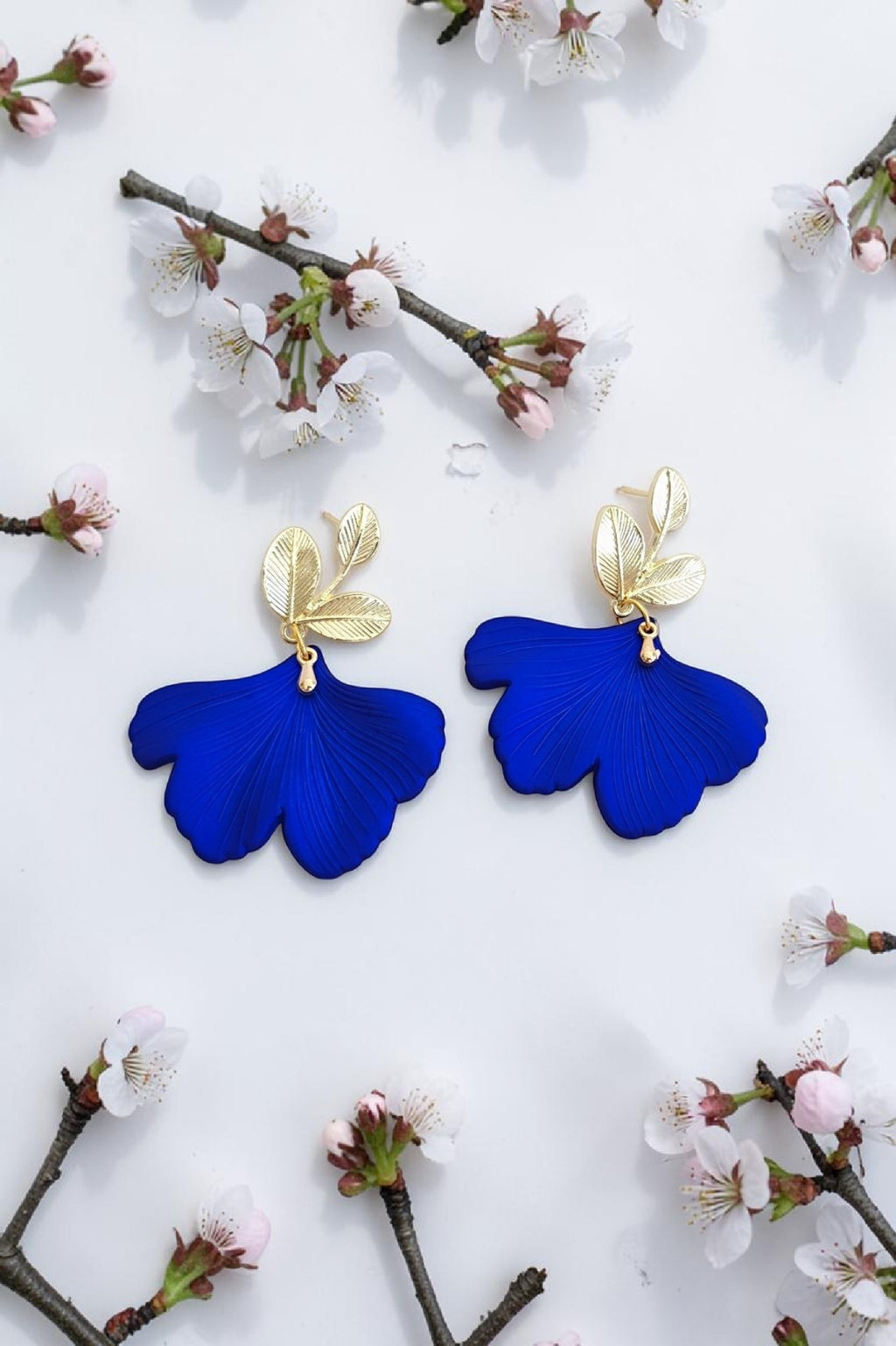Boucles d'oreilles clou ginkgo acrylique – différents coloris