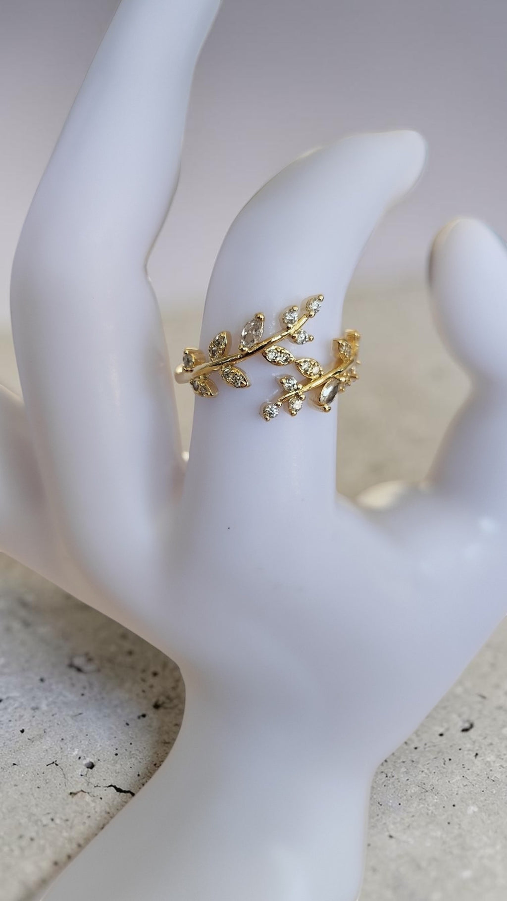 Bague Acier Inoxydable Zircon – Dorée ou Argentée