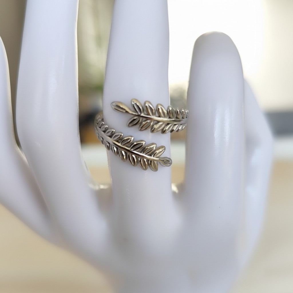 Bague Feuillage Acier Inoxydable – Ajustable