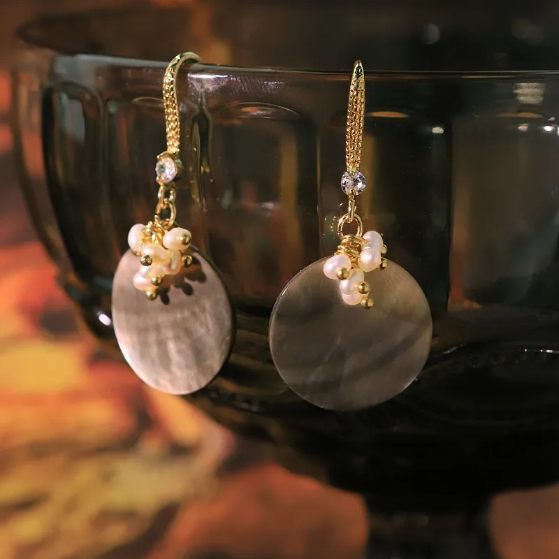 Boucles d'oreilles perle d'eau douce — Or 18 carats & zircon