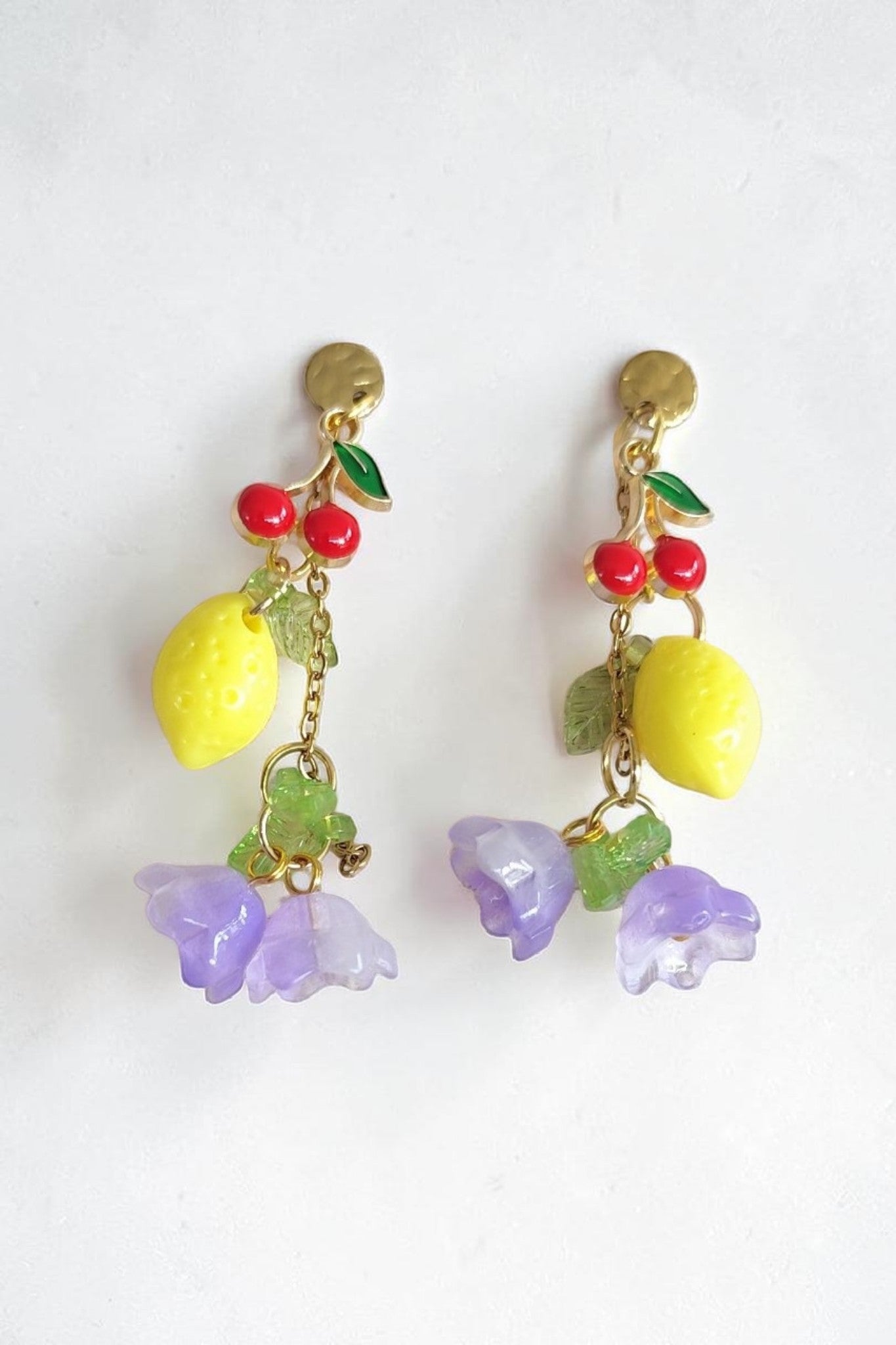 Boucles d'oreilles pendantes cerises, citron & fleurs – acier inoxydable