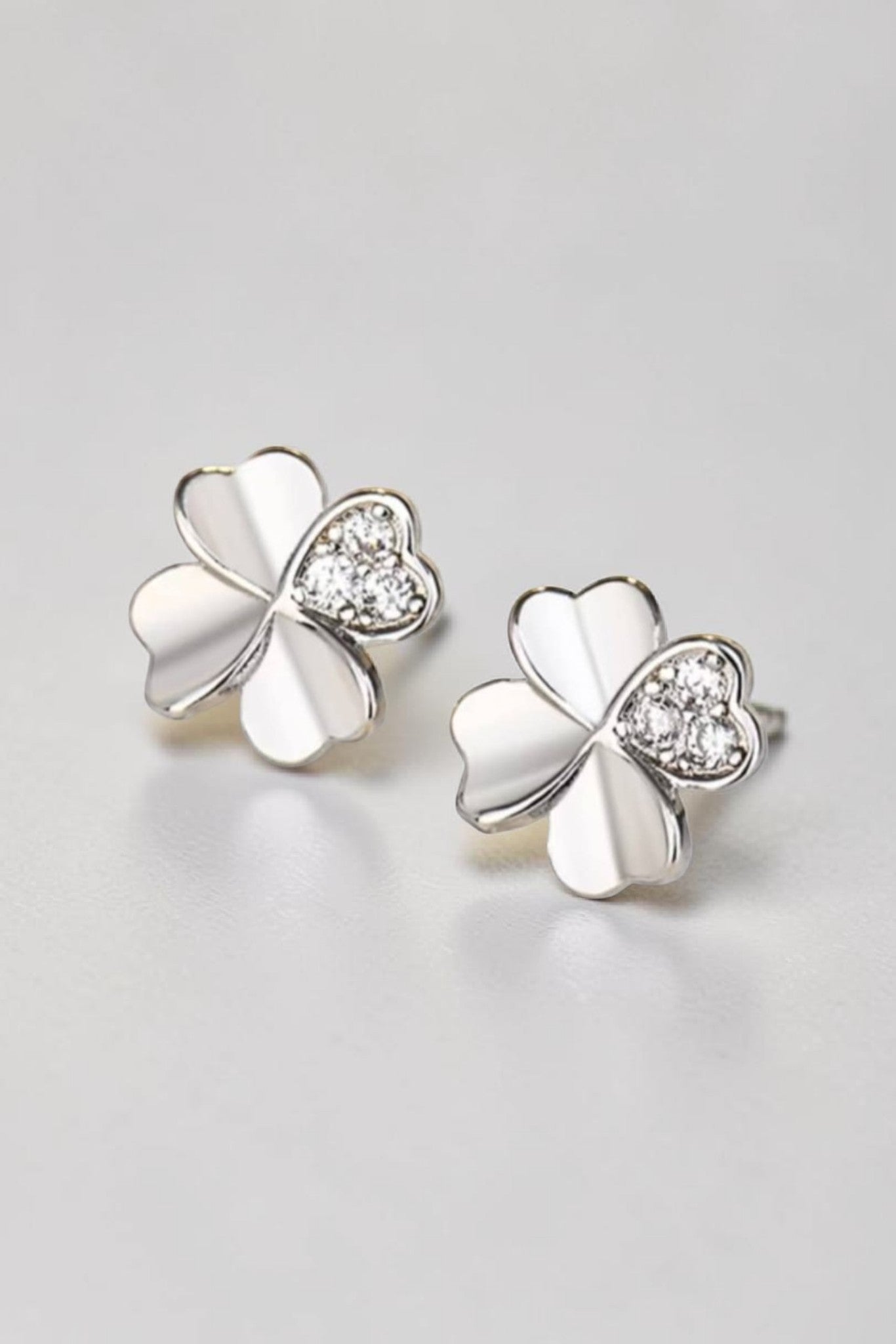 Puces Trèfle Zircon – Collection Bonne Étoile