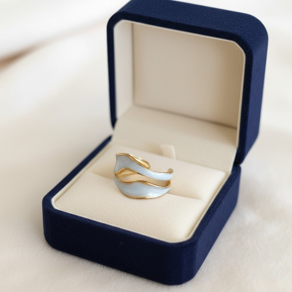 Bague Vague Nacre Ajustable – Acier Plaqué Or 18K