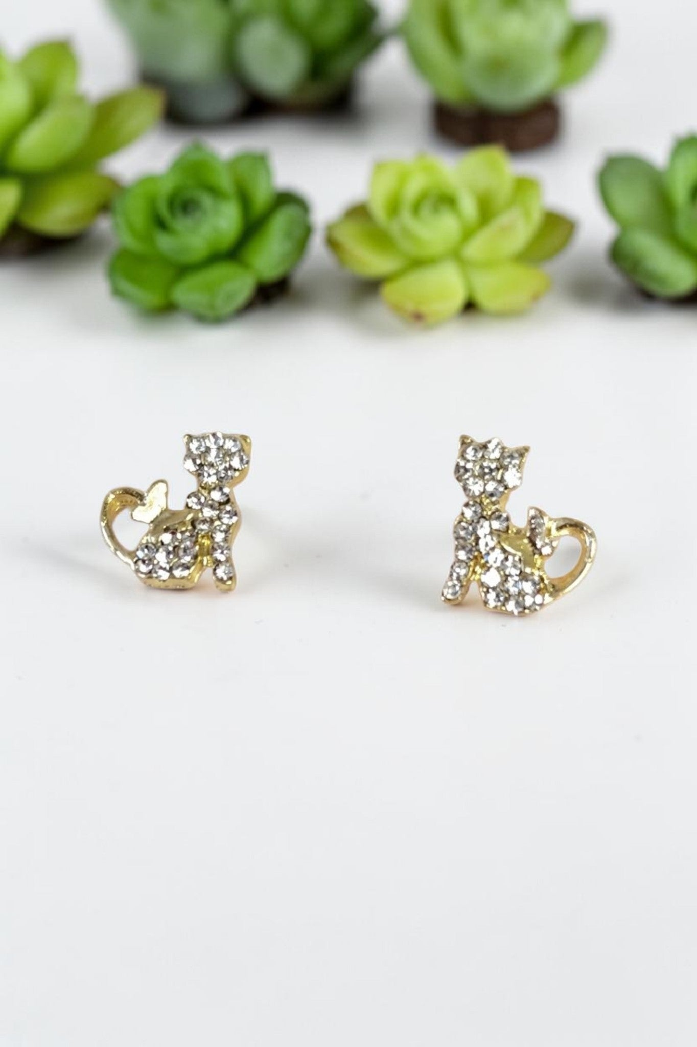 Puce d'oreilles chat zirconium