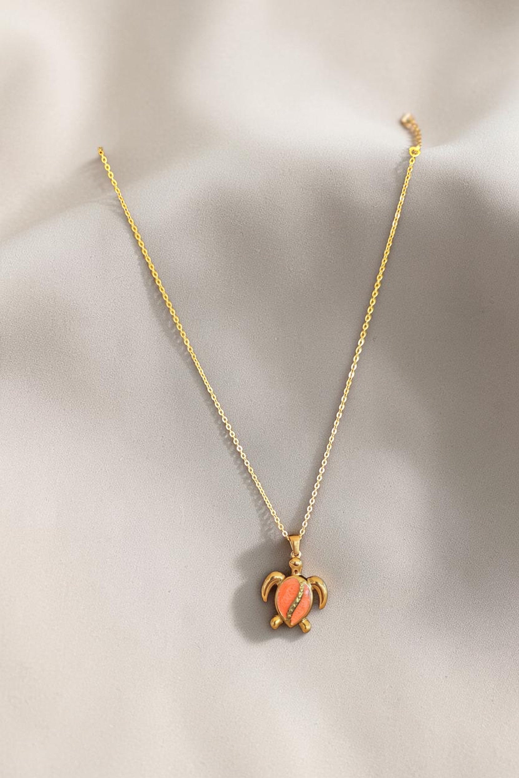 Collier Tortue Nacrée