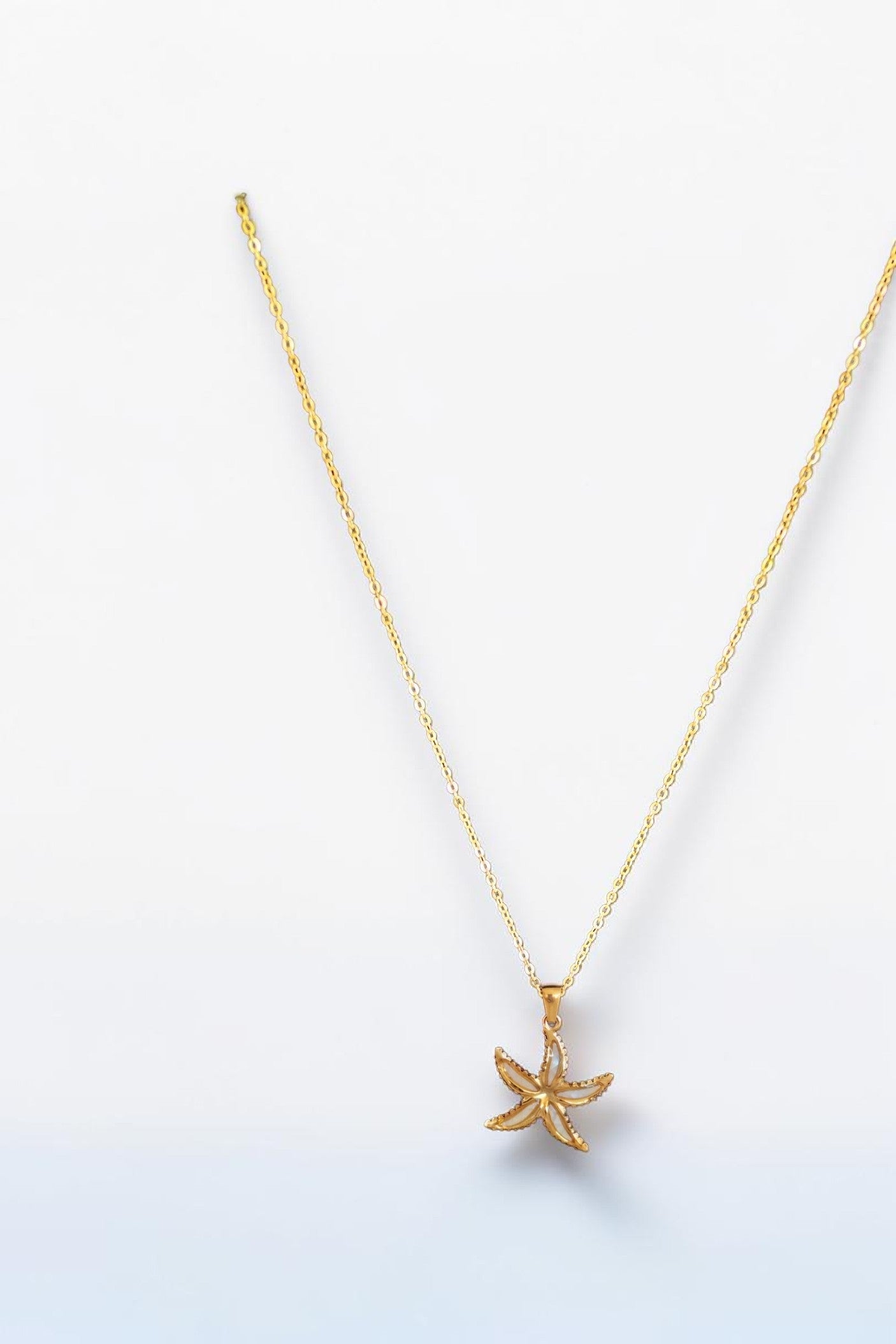 Collier Étoile de Mer Nacrée