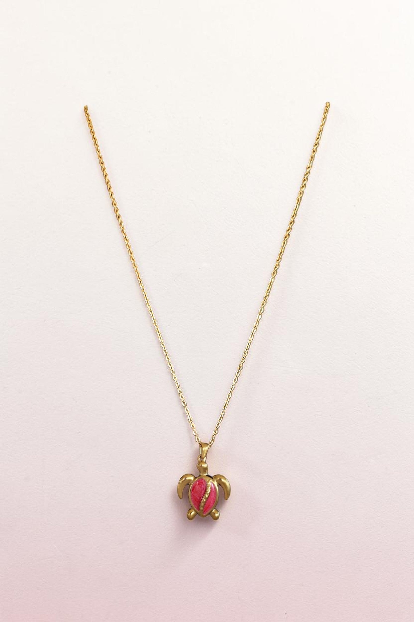 Collier Tortue Nacrée – symbole de sérénité – 7 coloris