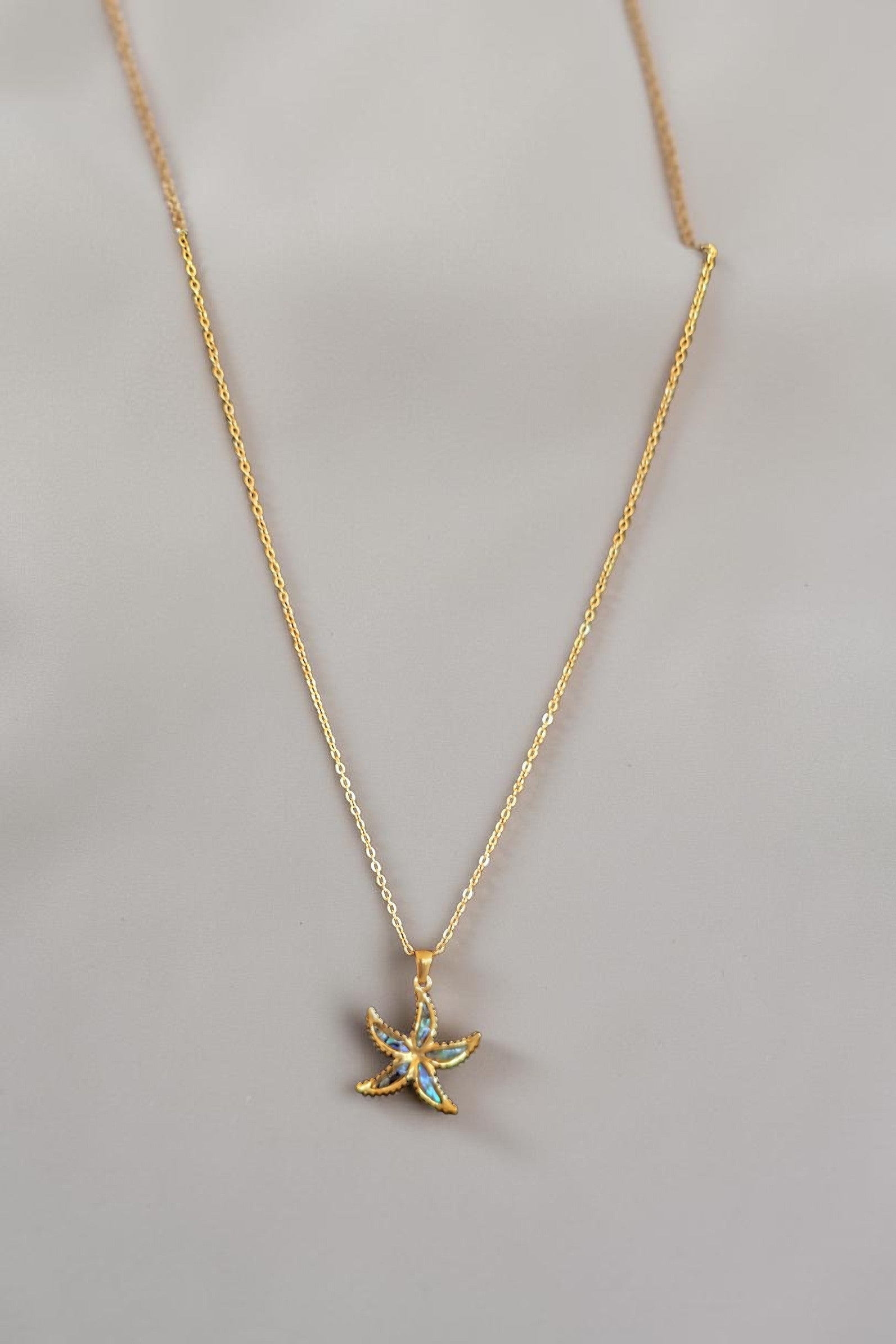 Collier Étoile de Mer Nacrée