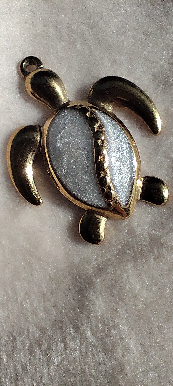 Collier Tortue Nacrée – symbole de sérénité – 7 coloris