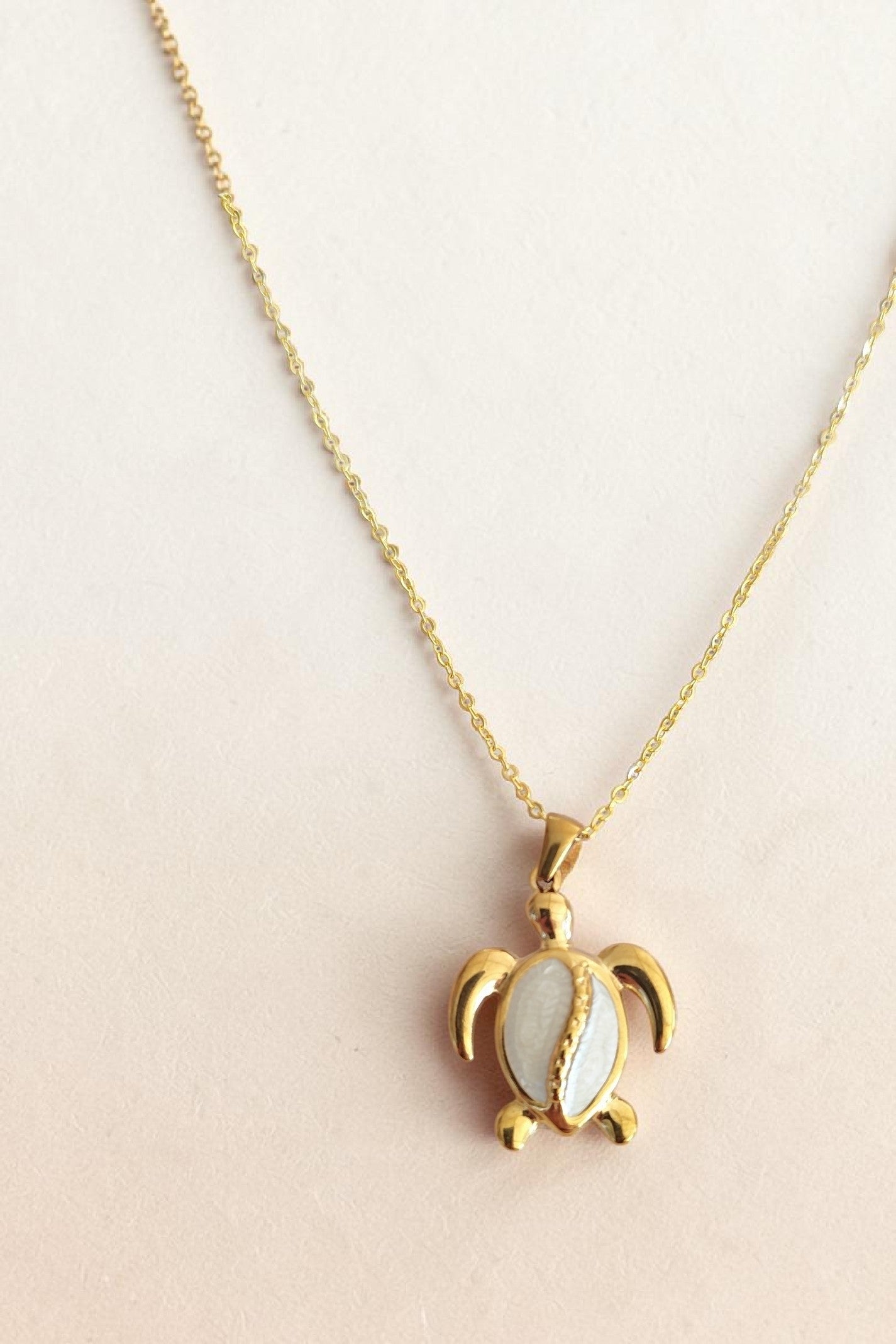 Collier Écaille de Tortue Nacrée