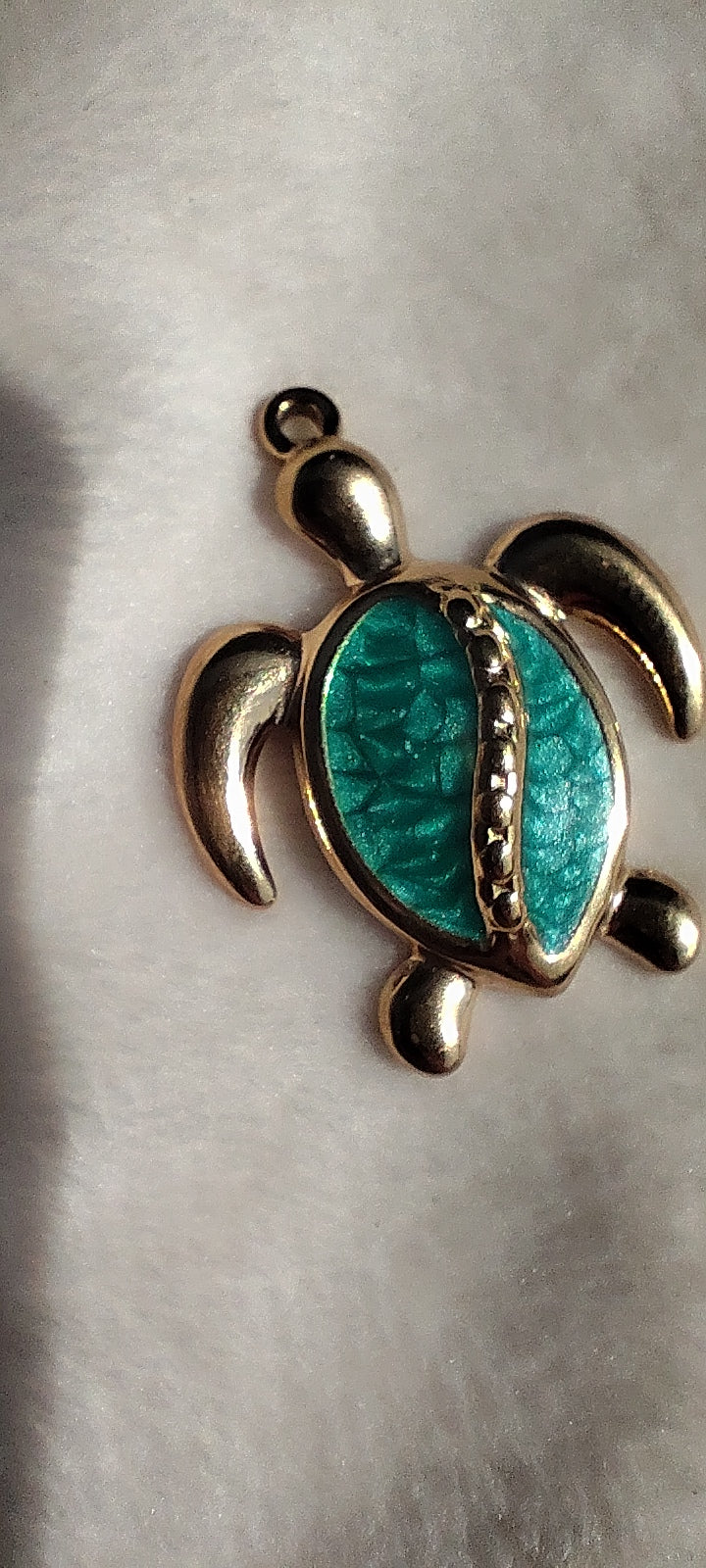 Collier Tortue Nacrée – symbole de sérénité – 7 coloris