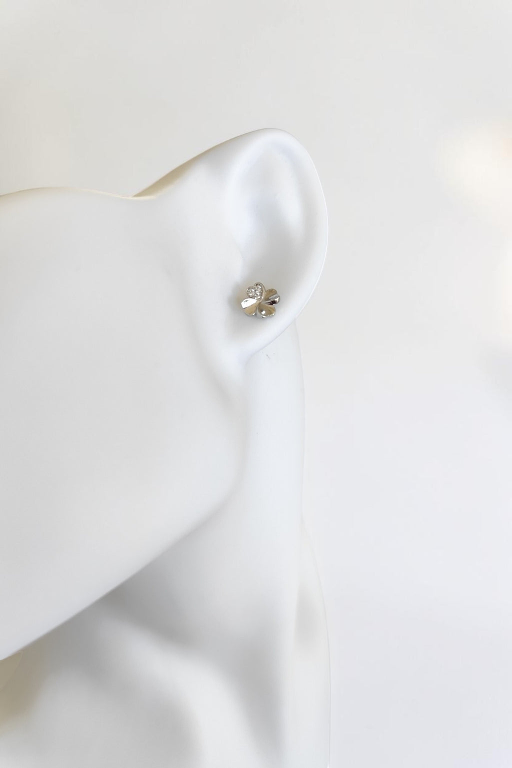 Puces Trèfle Zircon – Collection Bonne Étoile