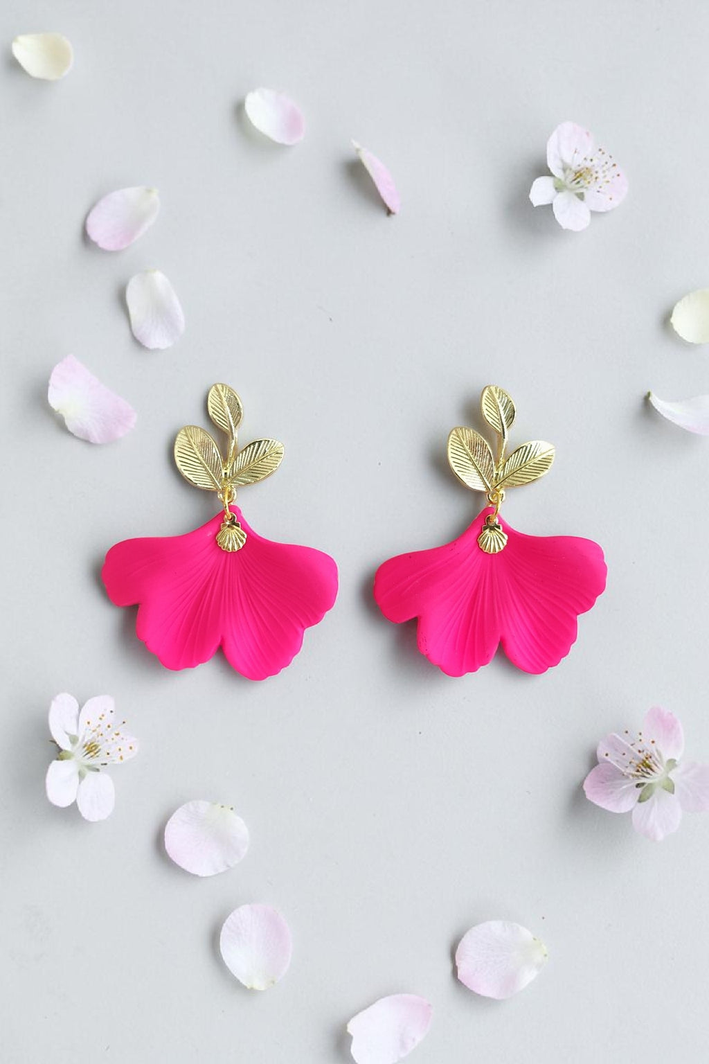Boucles d'oreilles clou ginkgo acrylique – différents coloris