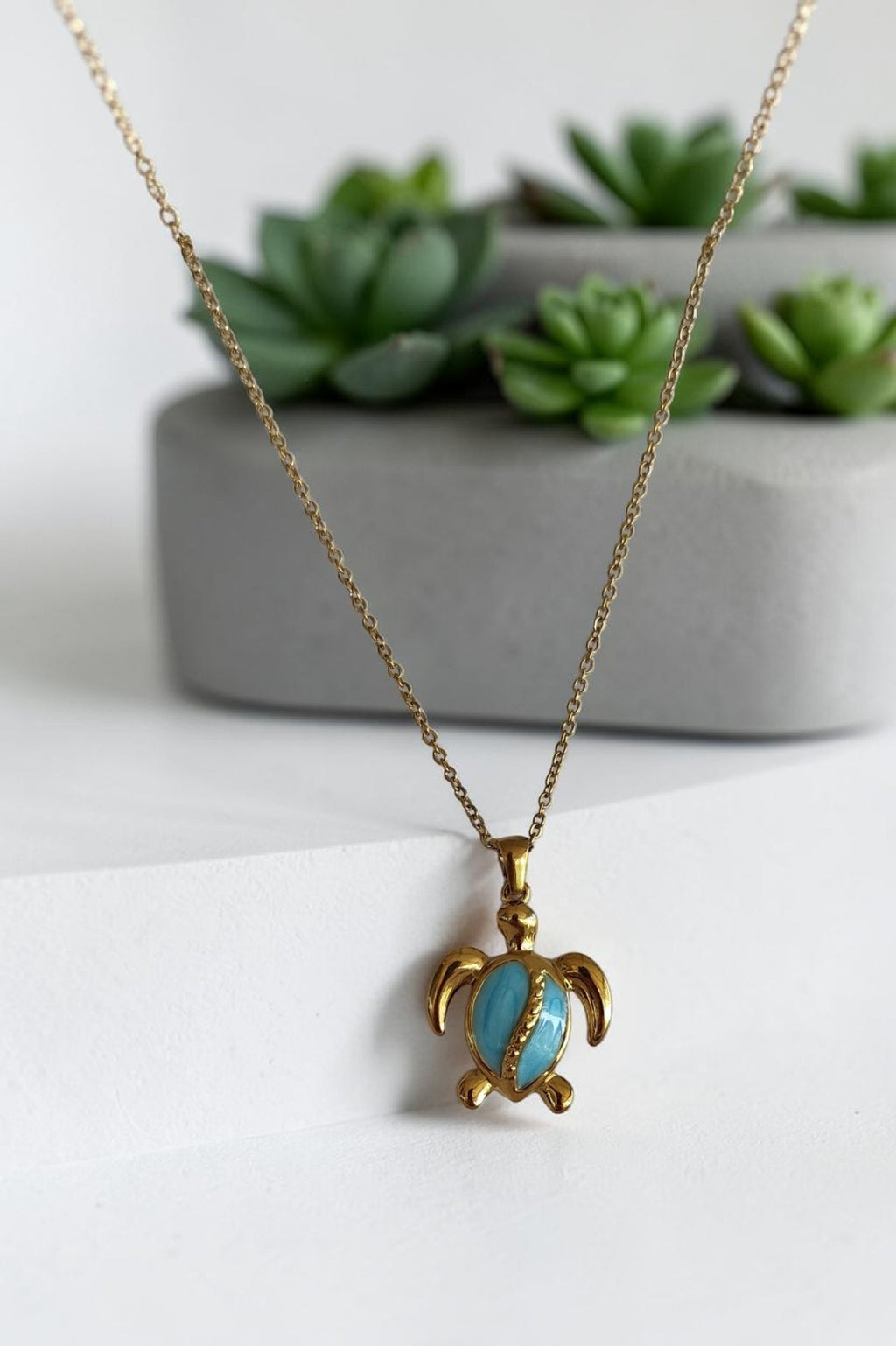 Collier Tortue Nacrée – symbole de sérénité – 7 coloris