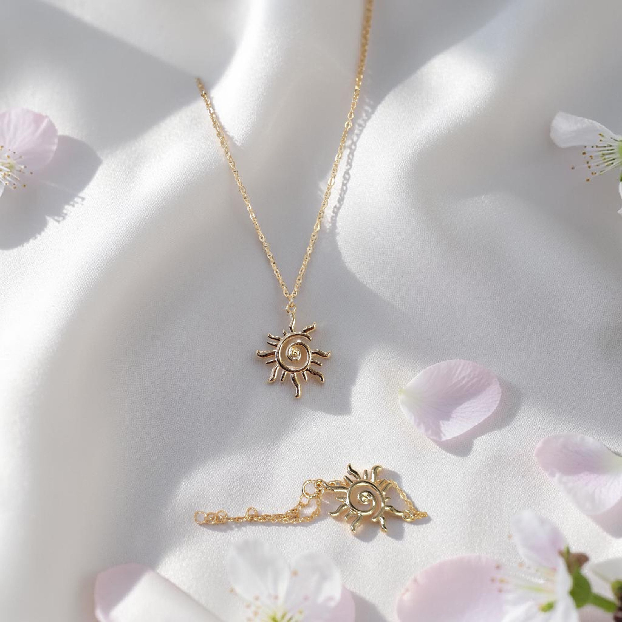 Parure Soleil — Collier & Bracelet dorés